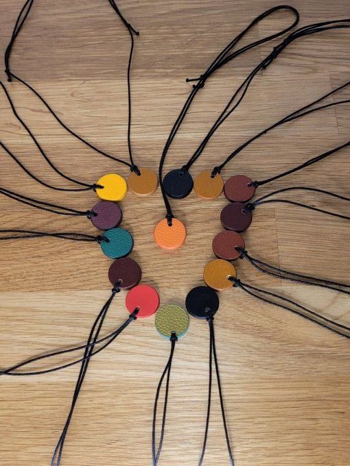Collier médaillon